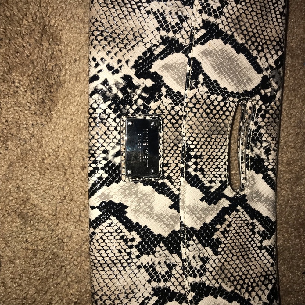 Snakeskin Nine West clutch